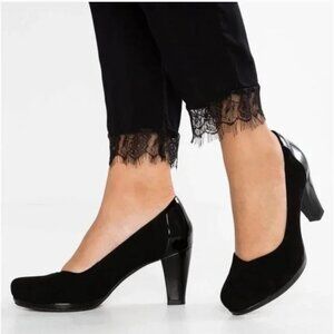 Clarks Pump Heel Sz 9